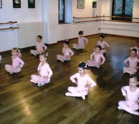 scuola danza citta di gubbio locali 2010